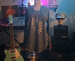 No Boundaries Gray Long Sleeve Tee with Gold Unicorn Design